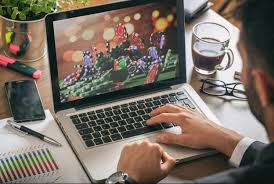 Discovering Real Yield Through Gambling Strategies and Insights